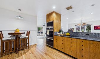 3255 Buttermilk Ln, Arcata, CA 95521