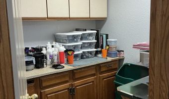 503 Benton Ave W, Albia, IA 52544