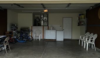 8113 Maple Stream Ln, Indianapolis, IN 46217