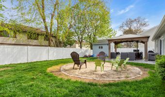 179 Ravenwood Blvd, Barnegat, NJ 08005