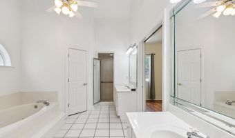 186 Sarah Victoria Dr, Belle Chasse, LA 70037