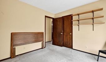 1329 Oakdale Dr, Bartlesville, OK 74006