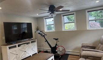 23 Granite St, Johnston, RI 02919