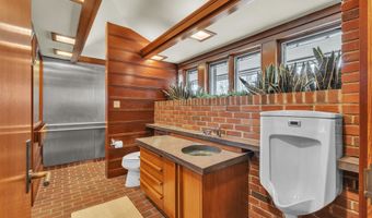 5140 Turtle Point Dr, Ann Arbor, MI 48105