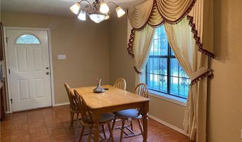 905 Franco Dr, Alice, TX 78332