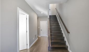 22170 PENELOPE HEIGHTS Ter, Ashburn, VA 20148