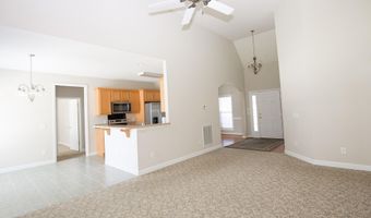 102 Newington Way, Aberdeen, NC 28315