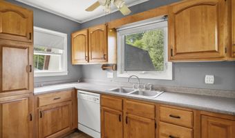 826 Riverside, Augusta, ME 04330