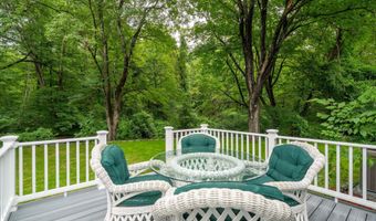 5 Bond St, Brookline, NH 03033