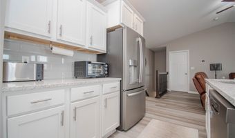 1110 Luther Dr, Adel, IA 50003
