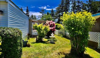 16131 W HOFFELDT Ln 18, Brookings, OR 97415