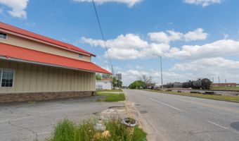 945 Pine Ave, Albany, GA 31701