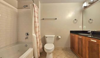 2451 MIDTOWN Ave 219, Alexandria, VA 22303