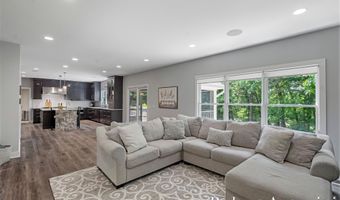 1977 EMERALD GLEN Ct NE, Ada, MI 49301