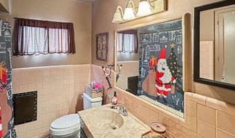 1510 S Country Club Cir, Carlsbad, NM 88220