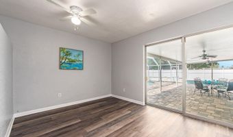 1549 LINWOOD Dr, Clearwater, FL 33755