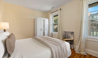 325 V St NE 1, Washington, DC 20002