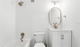 320 LAKEVIEW St 222, Orlando, FL 32804