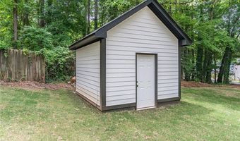 1881 Sylvia St, Austell, GA 30106