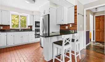 850 Black Plain Rd, North Smithfield, RI 02896
