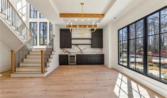 372 Karen Dr, Alpharetta, GA 30009