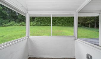 1101 YORKLYN Rd, Hockessin, DE 19707