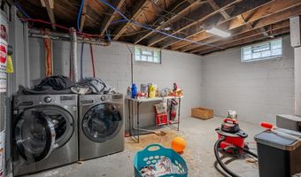 892 Hayden Ave, Akron, OH 44320