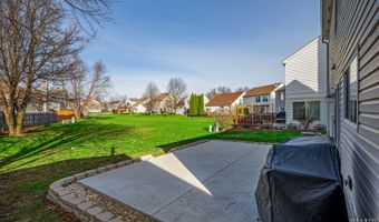 5513 Chantilly Cir, Lake In The Hills, IL 60156