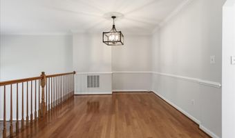 21824 LADYSLIPPER Sq, Ashburn, VA 20147