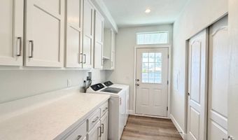 11 Palm Via, Anaheim, CA 92801