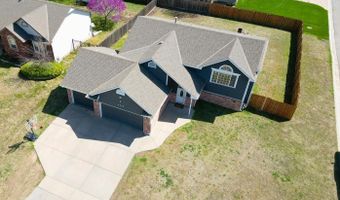 5240 E Ashton Ct, Bel Aire, KS 67220
