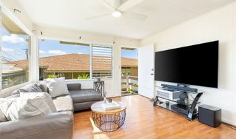 99-354 Honohono St, Aiea, HI 96701