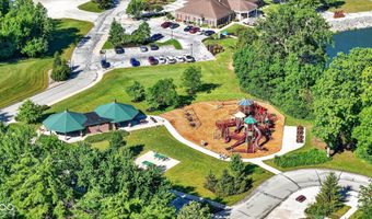 6758 Loretta Ct, Avon, IN 46123