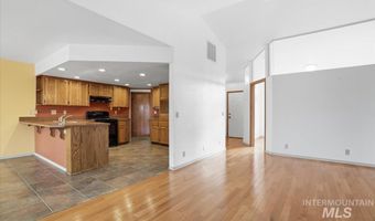 2488 E E Tiger Lily Dr, Boise, ID 83716
