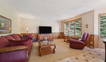 330 W FLORIDA Ave, Appleton, WI 54911