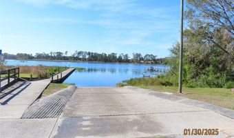 3077 Holiday Beach Dr, Avon Park, FL 33825