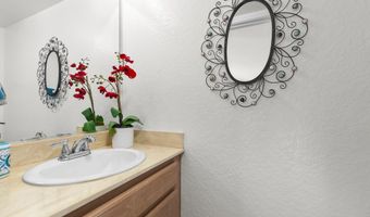 6151 Calle Mariselda 304, San Diego, CA 92124