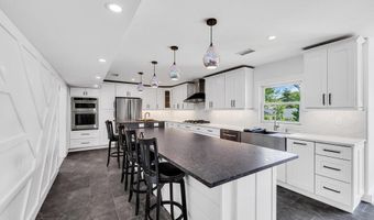 590 Lloyd Rd, Aberdeen, NJ 07747