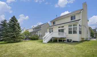 1366 N Bay Dr, Ann Arbor, MI 48103