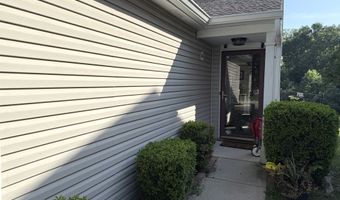 6649 Earlswood Dr, Indianapolis, IN 46217