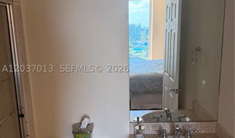 3370 Hidden Bay Dr 1213, Aventura, FL 33180