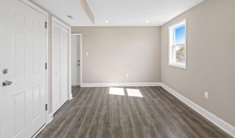 3022 E FAYETTE St A, Baltimore, MD 21224