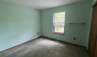 125 LOWER SHORE Rd, Barnegat, NJ 08005