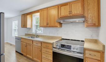 615 WILSON St, Laurel, DE 19956