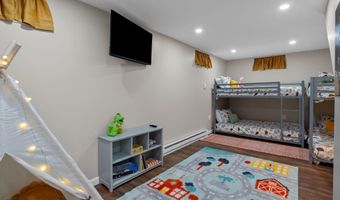 22 Shawnee Trl, Albrightsville, PA 18210