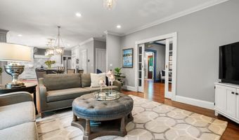 52 Hardy Rd, Bedford, NH 03110