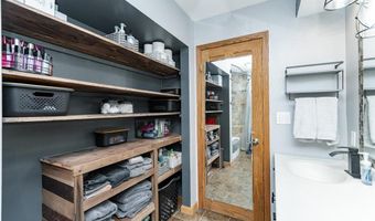 1000 17th St SW, Austin, MN 55912