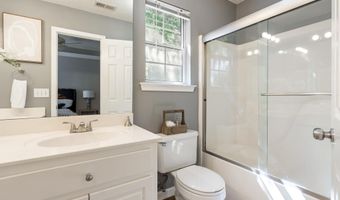 1199 KING ARTHUR Ct, Alabaster, AL 35007