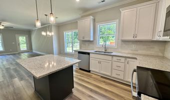 827 Fairway Rd, Ayden, NC 28513