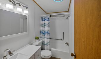 451 E Egret Cir, Barefoot Bay, FL 32976